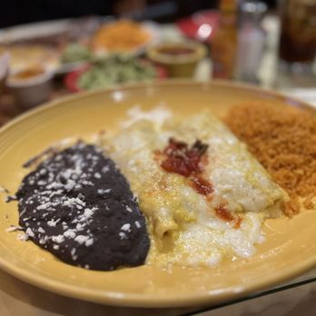El Cholo signature dishes Aged Cheese QuesadillaCarmen's Original NachosBurrito Dorado